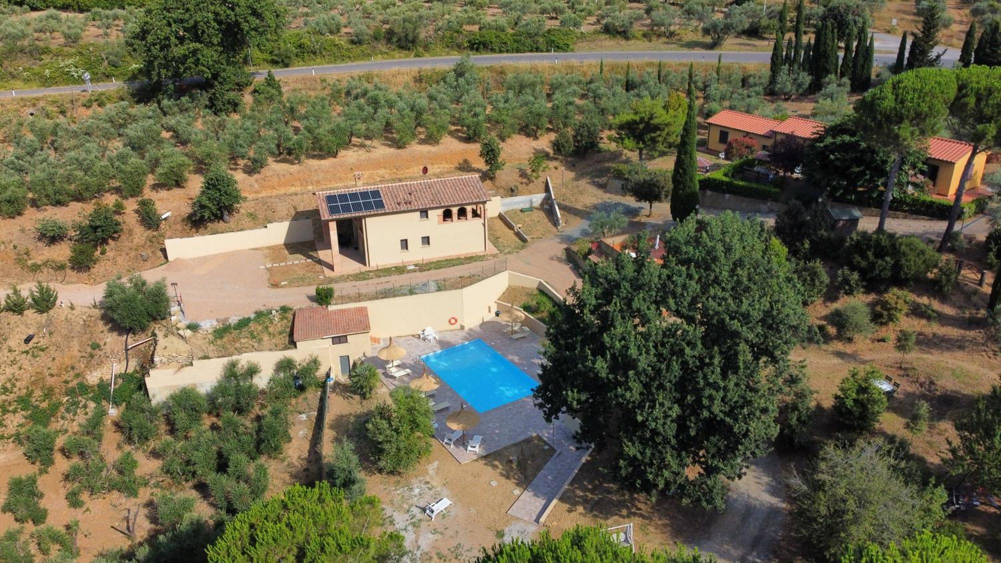 Agriturismo I Cerroni Монтескудайо Екстер'єр фото